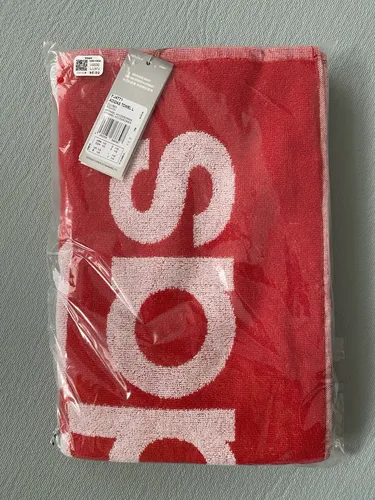 adidas Unisex – Erwachsene Towel L Handtuch - Sporthandtuch für Schwimmer, 70 cm x 140 cm, aus 100% Baumwolle, schnell trocknend und ideal für den Einsatz im Schwimmbad oder Fitnessstudio.