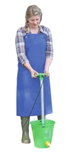 Kerbl Melkschürze (Waschschürze, Farbe blau, Maße 120x80 cm, wasserdichte Schürze, Länge einstellbar, reißfest + formbeständig) 15286