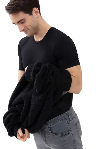 Mey T-Shirt Hybrid - Atmungsaktiv und Pflegeleicht - Entdecke das T-Shirt »Hybrid« von Mey: Rundhalsausschnitt, körpernaher Schnitt und geschmeidiger Jerseystoff sorgen für hohen Tragekomfort. Kombiniere es vielseitig für einen stilvollen Look in deiner Freizeit.