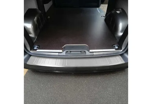 OMAC Ladekantenschutz für Toyota Proace 2016-2024 L1 L2 Chrom Gebürstet, Zubehör für Toyota Proace 2016-2024 L1 L2, Langlebig,Einfache Reinigung,Einfache Installation,Rostbeständig