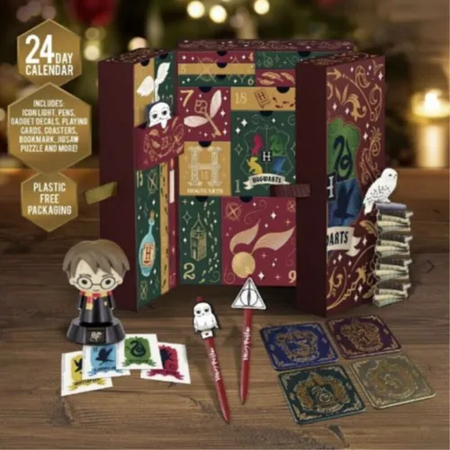 Paladone HARRY POTTER Premium Adventskalender 24 Tage - Merchandising für Fans, mit 24 einzigartigen Harry Potter Überraschungen für magische Vorweihnachtszeit.