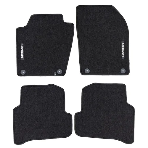 Velours Fußmatten Set für Skoda Fabia III (2014-2022) – Schwarz, 4-teilig - Praktisches 4-teiliges Fußmatten-Set für Skoda Fabia III, wasserfest und rutschfest. Ideal für optimalen Schutz und einfache Installation in Ihrem Fahrzeug.