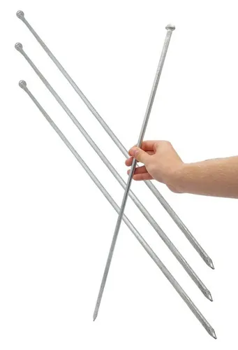 4x Erdnagel 70cm für Sturmanker und Zeltnägel - Stabiles 4er Set Erdnägel zur Windsicherung von Sichtschutzzäunen. Aus feuerverzinktem Stahl, 70 cm lang und 1 cm dick. Ideal für sichere Verankerung bei windigen Bedingungen.