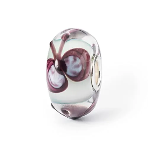 Trollbeads Kleiner Bläuling Charm - Eleganter Charm aus Glas, entworfen von Tenzin Phuntsok und Kalden Chophel. Perfekt für individuelle Armbänder und ein stilvolles Accessoire für jeden Anlass.