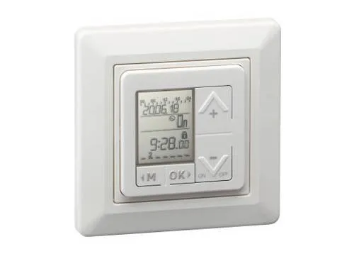 Müller Unterputz-Zeitschaltuhr digital 01347 - Wochenprogramm 400W IP20, ideal für automatische Steuerung und Urlaubsprogramm