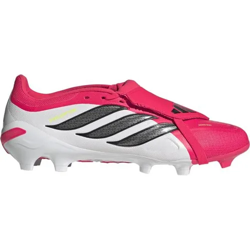 ADIDAS Herren Fußballschuhe PREDATOR LEAGUE mit umschlagbarer Zunge - Entfalte dein Potenzial auf dem Platz mit dem Predator League Fußballschuh für feste Böden. Weiches Obermaterial und optimale Grip-Technologie bieten Komfort und Präzision für dein Spiel.