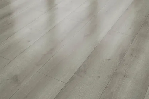 Classen Laminat Megaloc Aquaprotect Eiche grau-braun - Hochwertiges Laminat mit Megaloc-Verbindungstechnologie, ideal für einfache Verlegung. Robuste Oberfläche für langlebige Nutzung in Wohnräumen.