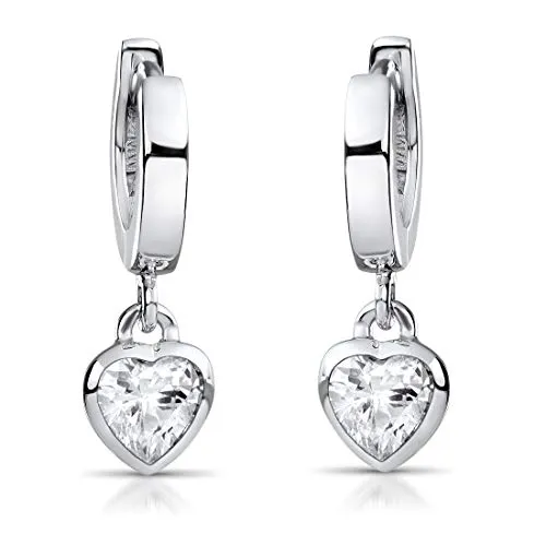 Materia Kinder Ohrringe Echt Silber Creolen mit Herzen - Ohrringe für Mädchen, aus 925 Sterling Silber, rhodiniert für langanhaltenden Glanz, kindgerechtes Design mit Klappverschlüssen für einfaches An- und Ablegen.