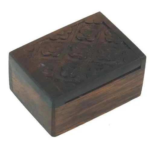 Beschnitzte kleine Schatztruhe, Holzschachtel, Schmuck Dose, Schatzkiste - Mode