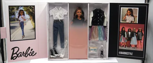 HCB75 Barbiestyle #4-Signature Collection-LE 20.000-Mattel 2022