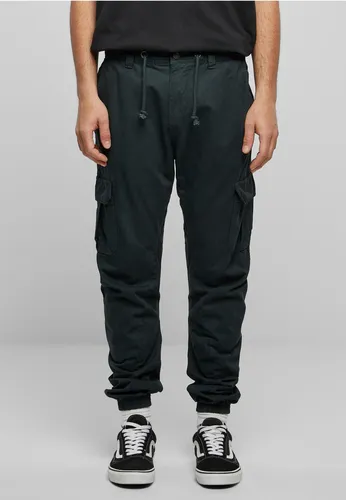 Urban Classics Herren Cargo Jogging Pants, Bottlegreen - Wanderhosen aus 100% Baumwolle mit stylischem Slim Fit, ideal für Outdoor-Aktivitäten und Freizeit.