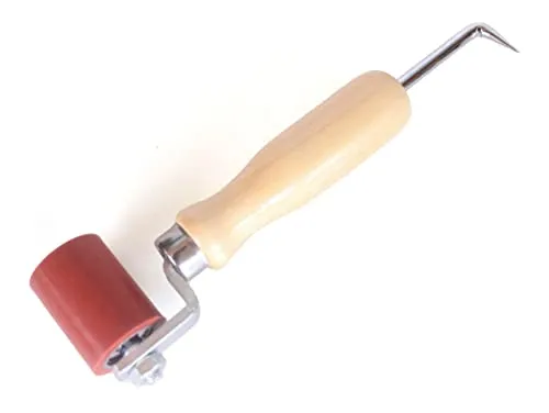 Profi Andrückrolle 45 mm Silikon mit Nahtprüfer - Teigroller für Überlappschweißungen, mit stabiler Holzgriff und 90° Nahtprüfer für präzise Ergebnisse. Ideal für Profis und Hobbybäcker.