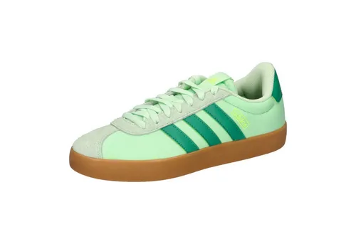 adidas Damen VL 3.0 Shoes - Stilvolle Sneaker in semi Green Spark - Damen-Sneaker mit regulärem Schnitt, Obermaterial aus Textil und Leder, ideal für einen lässigen Look und hohen Tragekomfort.