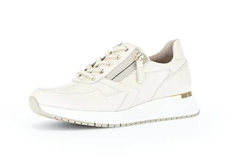 Gabor Comfort 96.448.90 - Beige Sneaker mit Reißverschluss und Wechselfußbett - Modischer Gabor Sneaker in Beige mit herausnehmbarer Decksohle für individuelle Anpassung. Flexibel und rutschhemmend für optimalen Tragekomfort bei jedem Schritt.