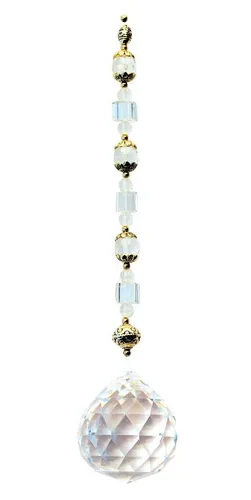 Suncatcher aus Glas und Metall mit 40mm Bleikristall Kugel - Sonnenfänger aus hochwertigem Glas und Metall, verleiht jedem Raum einen besonderen Glanz. Die 40mm Bleikristall-Kugel sorgt für faszinierende Lichtspiele.