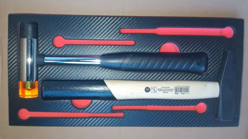 Schlagwerkzeug Einlage 6tlg - 6-teiliges Werkzeugset für Werkstattwagen mit Schlosserhammer, Kunststoffhammer und Splintentreibern. Aus robustem EVA Polymerschaum, ideal für Ordnung und Übersichtlichkeit.
