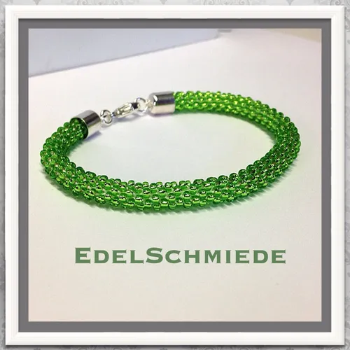 Häkelarmband hellgrün mit 925/- Karabiner-Verschluss – Handgefertigter Unikatschmuck
