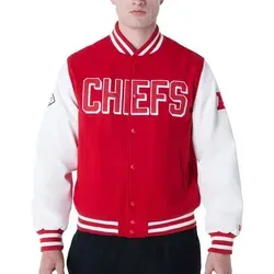 Produktbild New Era Varsity NFL SIDELINE Jacke