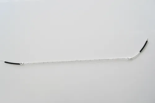 Home Deluxe Vollspektrumstrahler RAHAT - 300 W mit Verbindungskabel - Wärmekabinen und Infrarotstrahler, sofort einsatzbereit ohne Aufheizzeit, ideal für entspannende Saunagänge und Energiekostensparend.