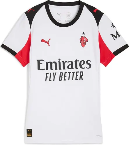 Puma AC Milan 25/26 Replica Damen T-Shirt mit kurzen Ärmeln - Stylisches Damen-T-Shirt in klassischem Weiß mit feurigen roten und schwarzen Akzenten. Ausgestattet mit feuchtigkeitsableitender Technologie für hohen Tragekomfort und aus mindestens 95 % recycelten Materialien gefertigt.