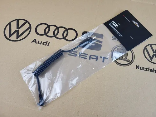 Original Audi Zubehör USB Adapterleitung Micro USB-Buchse 8S0051435B - NEU-OVP !