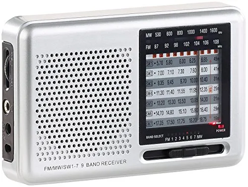 auvisio 9-Band-Weltempfänger im Taschenformat - Tragbares AM/FM Radio mit 9 Frequenzbändern, ideal für unterwegs und ausgestattet mit Kopfhörerbuchse für den flexiblen Genuss.