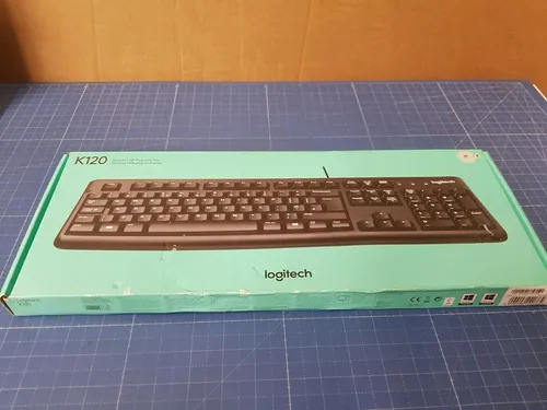 Logitech K120 USB Tastatur - Italienisch QWERTY - Verkabelte Tastatur mit Plug & Play-Funktion, ideal für komfortables Tippen im Büro oder zu Hause. Kompaktes Design mit italienischem QWERTY-Layout.