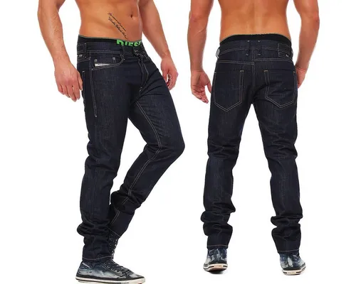 Diesel Herren Jeans Tepphar 008Y9 - W30 L32 - Stylische Slim-Carrot Jeans von Diesel im Dark Wash. Die hochwertige Baumwolle sorgt für ein angenehmes Tragegefühl. Ideal für lässige Looks mit 5-Pocket-Style und einzigartiger Steppnaht.
