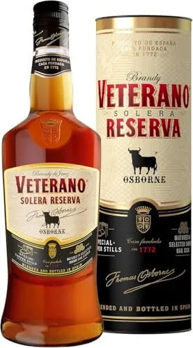 Osborne Veterano Reserva Brandy Solera in Geschenkverpackung - Weinbrand in edler Geschenkverpackung, gereift in amerikanischen Eichenfässern für vollmundigen Genuss mit Aromen von Vanille und getrockneten Aprikosen.