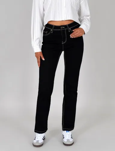 ESRA High Waist Straight Fit Jeans für Damen – Schwarze Jeans bis Übergröße 54/7XL - Die ESRA High Waist Straight Fit Jeans für Damen bietet einen geraden Schnitt und hohen Tragekomfort. Ideal für jeden Anlass – von Business bis Freizeit. Mit Elasthan für perfekte Passform und Bequemlichkeit. Ein Must-Have für jeden Kleiderschrank!