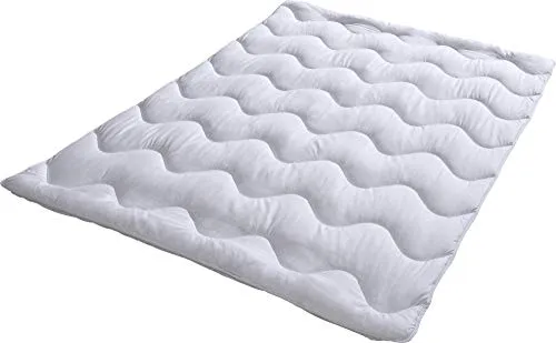 REDBEST Steppbett Atlanta 135x200 cm - Kissen – Leichte und warme Bettdecke mit optimalem Feuchtigkeitsabtransport, waschbar und ergonomischer Wellensteppung für besten Schlafkomfort.