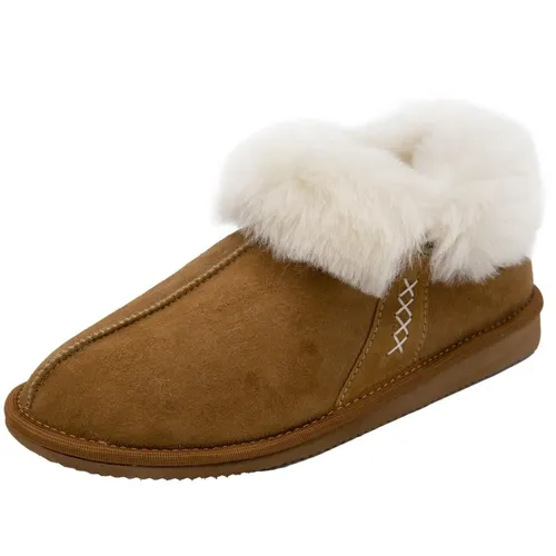 Hollert Damen Lammfell Hausschuhe WINNETOU Braun - Damen-Hausschuhe aus 100% Merino Lammfell, ideal für ganzjährigen Komfort und Gelenkschutz. Mit stabiler EVA-Sohle für den Innen- und Außeneinsatz.