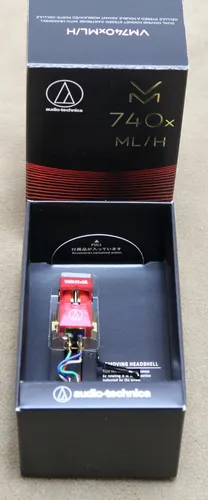 Audio-Technica AT-VM740xML/H MM Tonabnehmer auf Headshell - Plattenspieler-Zubehör mit mikroline Nadel, inkl. vormontiertem Headshell für universelle Kompatibilität und optimierten Klang.