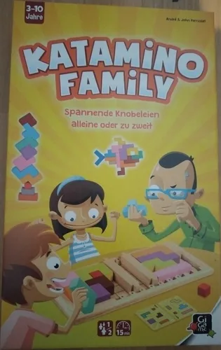Gigamic Katamino Family - Kniffliges Puzzlespiel für die ganze Familie - Gesellschaftsspiel für 1-2 Spieler ab 3 Jahren. Über 500 Herausforderungen fördern das räumliche Denken und die Logik. Ideal für kreative Denker und Spaß für Jung und Alt!