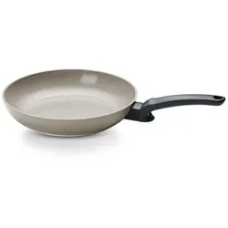 Fissler Bratpfanne Ceratal® Evo Classic – antihaftbeschichtet, Made in Germany - Hochwertige Bratpfanne mit 2,5 L Fassungsvermögen in Greige. Ideal für das tägliche Kochen – langlebig und leicht zu reinigen dank der speziellen Beschichtung.