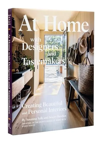 Produktbild At Home with Designers and Tastemakers: Creating Beautiful and Personal Interiors