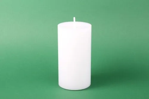 Stumpenkerze gegossen 