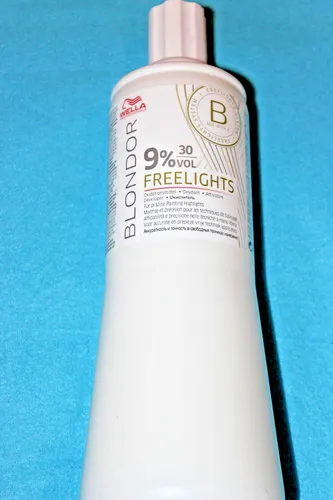 1000ml WELLA BLONDOR FREELIGHTS H2O2 OXIDATIONSMITTEL 9% H2O2 CREME-ENTWICKLER