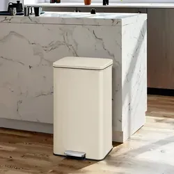SONGMICS 40L Tretmülleimer, Softclose, Beige, mit 15 Müllbeuteln - Praktischer Tretmülleimer aus hochwertigem Stahl mit sanft schließendem Deckel. Inklusive 15 passenden Müllbeuteln. Ideal für die Küche, pflegeleicht und langlebig.