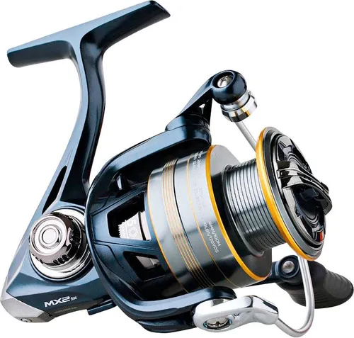 Mitchell MX2SW Spinning 7000 - Salzwasser Spinnrolle - Angelrollen mit einem unglaublich sanften Laufgefühl, ideal für Salzwasserangeln. Leichter Graphitkörper und präzise Filzbremsscheiben sorgen für müheloses Werfen und sicheres Landen von Fischen.