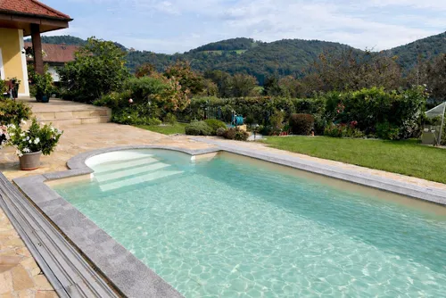 KWAD Schwimmbecken STYROPOR®STEIN POOL ALL INCLUSIVE, 400x800x150 cm - Komplettes Schwimmbecken-Set mit Römertreppe, LED-Beleuchtung und umfangreichem Zubehör für den perfekten Badespaß im eigenen Garten.