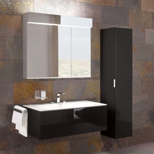 Keuco Doppelhalter Kristallglas und Lotionspender verchromt - Seifenschalen & -spender, eleganter Doppelhalter aus Kristallglas mit hochglanz-verchromtem Finish für ein modernes Badezimmer-Design.