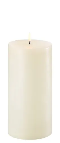 Uyuni LED Stumpenkerze 10x20cm ivory - Kerzen - Echte Wachsoberfläche und 3D-Flamme für ein realistisches Flackern, rauch- und rußfreies Licht für eine gemütliche Atmosphäre.