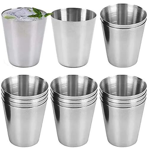saijer Edelstahl Shot Gläser, 16 Stück Edelstahlbecher Klein Edelstahl Becher Set Tragbar Flachmann Becher Schnapsgläser Metallbecher Stapelbare Trinkbecher Schnapsbecher für Camping Picknick (30ml)