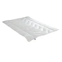 Irisette Lara Baumwollbettdecke - Allergikergeeignet - Bettdecken für erholsamen Schlaf, mit weichem Baumwollbezug und hautsympathischer Füllung aus irisette® Fill® - 100% Polyester, waschbar bis 95°C, ideal für Hausstauballergiker.