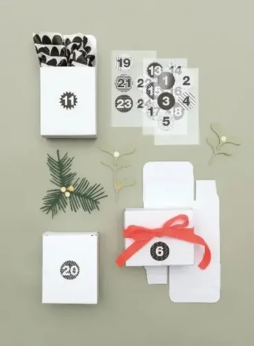 Adventskalender Boxen Weiss, 24 Stück | Kalender | 24 Boxen à 4 x 8 x 10 cm