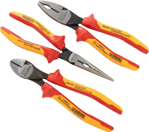 Fluke Kit IKPL3 Werkzeugsets 5067377 - Steckdosen- & Schalterteile – 3-teiliges Set isolierter Zangen für maximale Sicherheit bei elektrischen Arbeiten, inklusive praktischer Tragetasche.