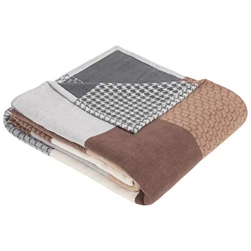 Ibena Pittsburgh Baumwolldecke 140x200 cm - Patchwork Kuscheldecke aus Biobaumwolle - Bettdecken aus 100% biologisch angebauter Baumwolle, atmungsaktiv und kuschelig weich. Hergestellt in Deutschland mit höchsten Qualitätsstandards und nachhaltigen Materialien.
