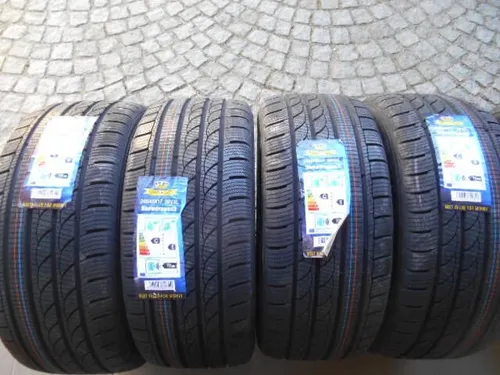 Winterreifen Rotalla S-210 225/55 R16 99H 3PMSF XL - Winterreifen für PKWs mit exzellenter Eisgriffigkeit und 3PMSF-Zertifizierung, ideal für sichere Fahrten bei winterlichen Bedingungen. Kostenloser Versand innerhalb Deutschlands.