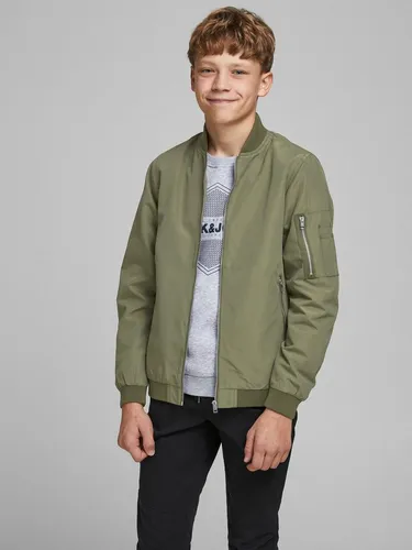 Jack & Jones Junior Bomberjacke JJERUSH - modisch und windabweisend - Stylische Bomberjacke in Dusty Olive, ideal für den Alltag. Pflegeleichtes Material, reguläre Passform und praktische Reißverschlusstaschen machen sie zum perfekten Begleiter.